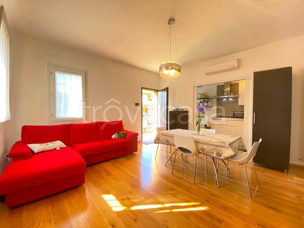 casa indipendente in vendita a San Lazzaro di Savena in zona Farneto