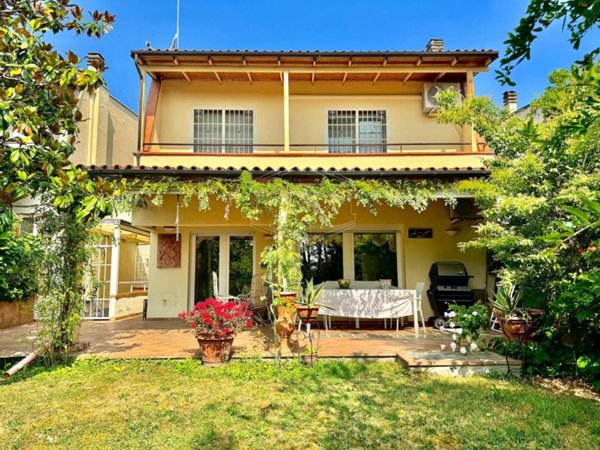 casa indipendente in vendita a San Lazzaro di Savena