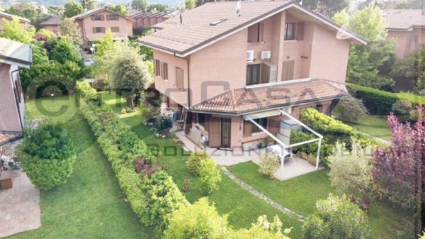 casa indipendente in vendita a San Lazzaro di Savena in zona Idice