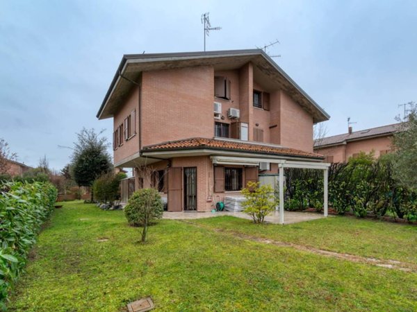casa indipendente in vendita a San Lazzaro di Savena in zona Idice