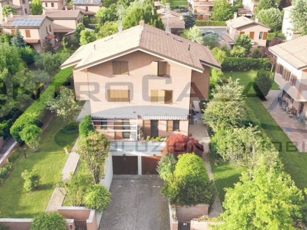 casa indipendente in vendita a San Lazzaro di Savena