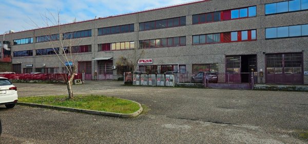 capannone in vendita a San Lazzaro di Savena