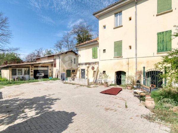 casa indipendente in vendita a San Lazzaro di Savena in zona Farneto