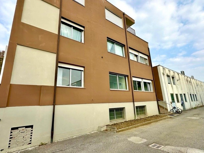 ufficio in vendita a San Lazzaro di Savena