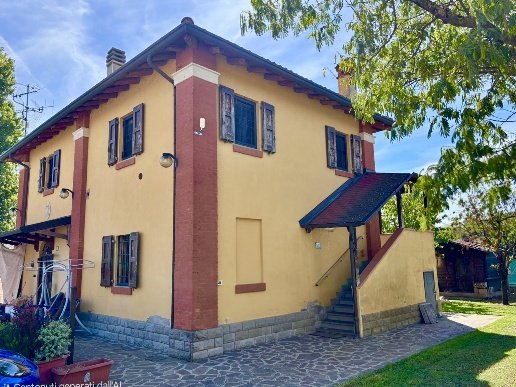 casa indipendente in vendita a San Lazzaro di Savena