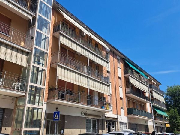 negozio in vendita a San Lazzaro di Savena in zona Ponticella