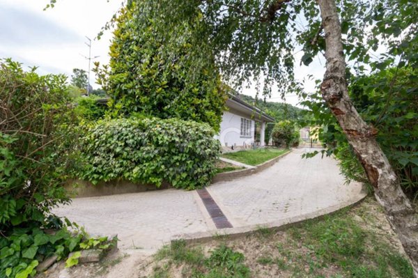 casa indipendente in vendita a San Lazzaro di Savena in zona Farneto