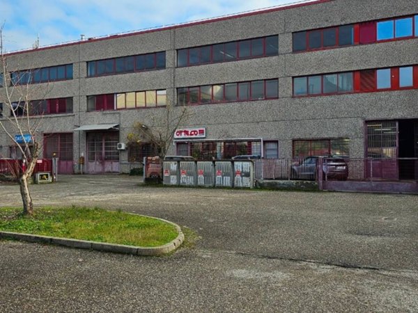 locale commerciale in vendita a San Lazzaro di Savena