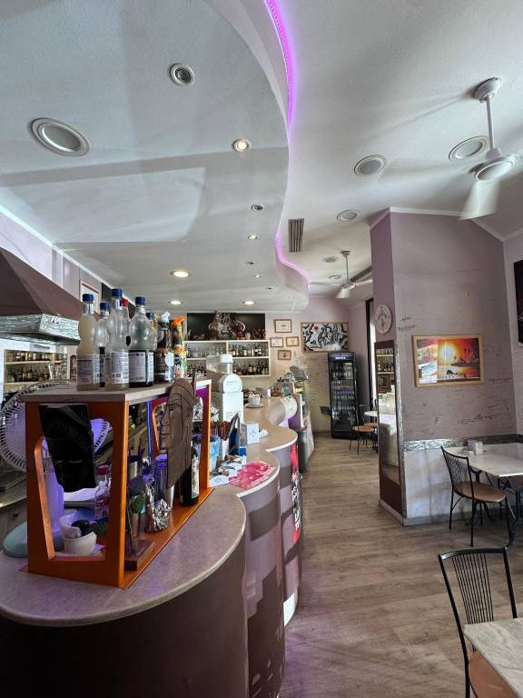 negozio in vendita a San Lazzaro di Savena