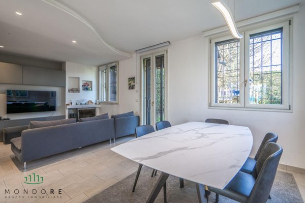 casa indipendente a San Lazzaro di Savena in zona Martiri di Pizzocalvo