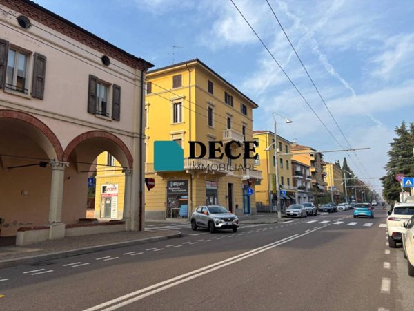 negozio in vendita a San Lazzaro di Savena