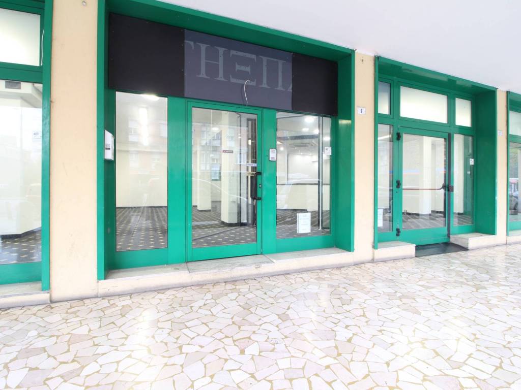 negozio in vendita a San Lazzaro di Savena