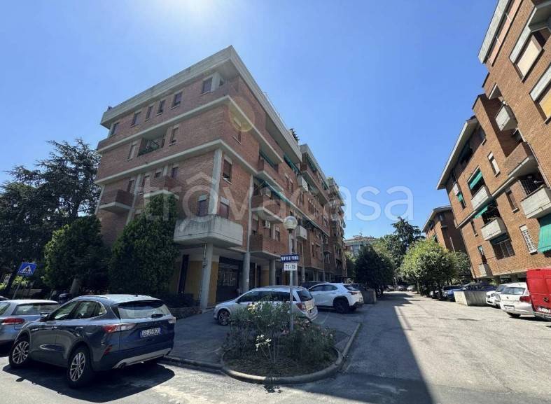 negozio in vendita a San Lazzaro di Savena