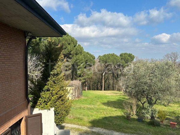 villa in vendita a San Lazzaro di Savena in zona Martiri di Pizzocalvo