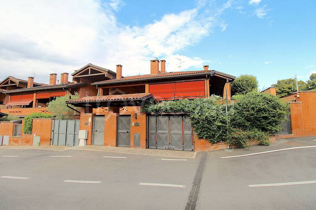 casa indipendente in vendita a San Lazzaro di Savena in zona Ponticella