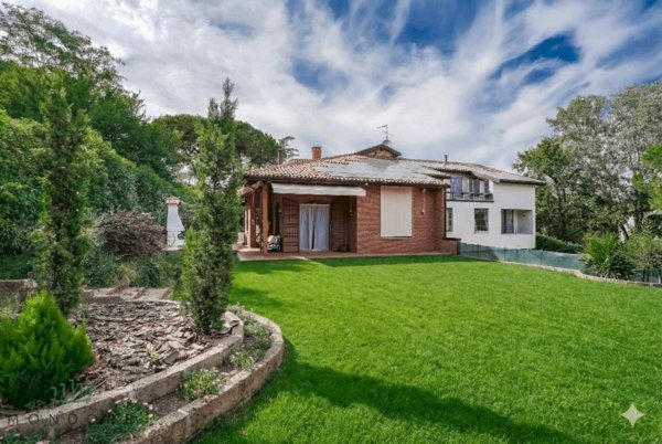 casa indipendente in vendita a San Lazzaro di Savena in zona Croara