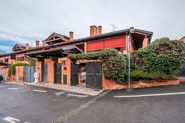 casa indipendente in vendita a San Lazzaro di Savena