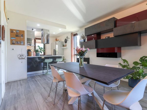 casa indipendente in vendita a San Lazzaro di Savena in zona Colunga