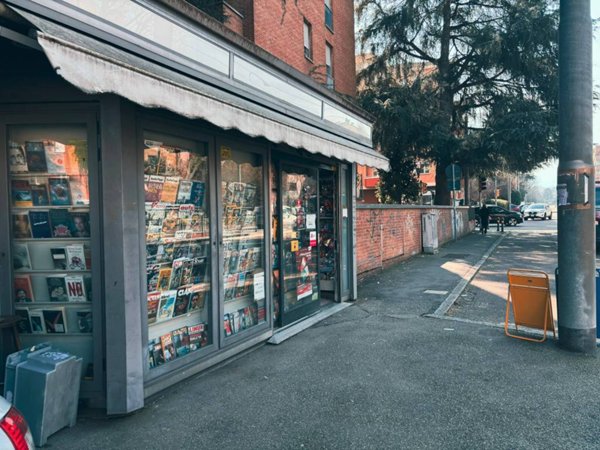 negozio in vendita a San Lazzaro di Savena