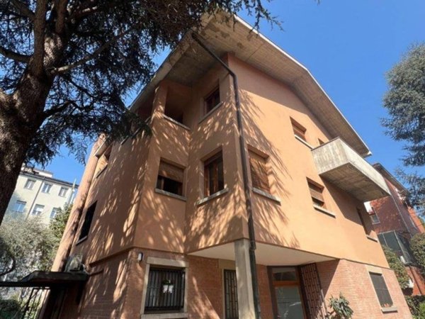 casa indipendente in vendita a San Lazzaro di Savena