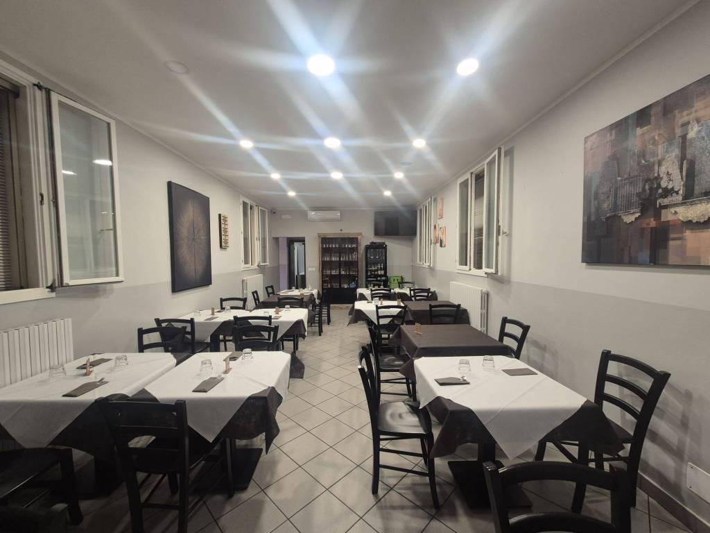 negozio in vendita a San Lazzaro di Savena in zona Castel dei Britti
