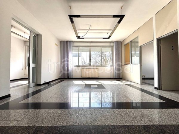 ufficio in vendita a San Lazzaro di Savena