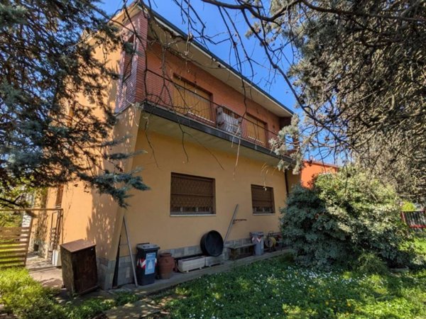 locale di sgombero in vendita a San Lazzaro di Savena in zona Idice