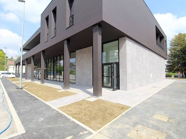 negozio in vendita a San Lazzaro di Savena in zona Idice