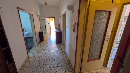 locale di sgombero in vendita a San Lazzaro di Savena in zona Idice