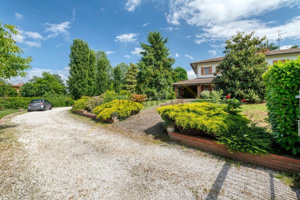 casa indipendente in vendita a San Lazzaro di Savena