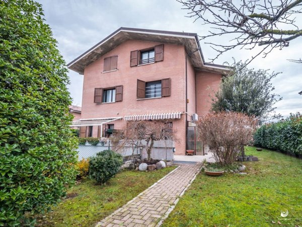 casa indipendente in vendita a San Lazzaro di Savena
