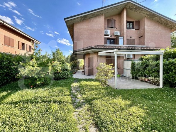 casa indipendente in vendita a San Lazzaro di Savena in zona Idice