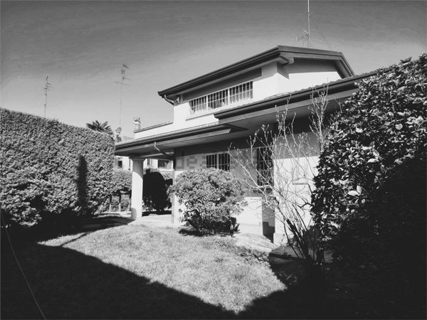 casa indipendente in vendita a San Lazzaro di Savena