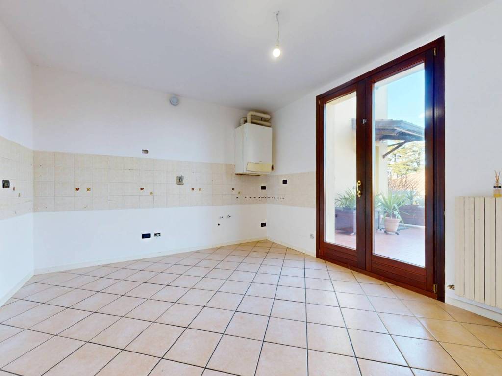 casa indipendente a San Lazzaro di Savena in zona Martiri di Pizzocalvo