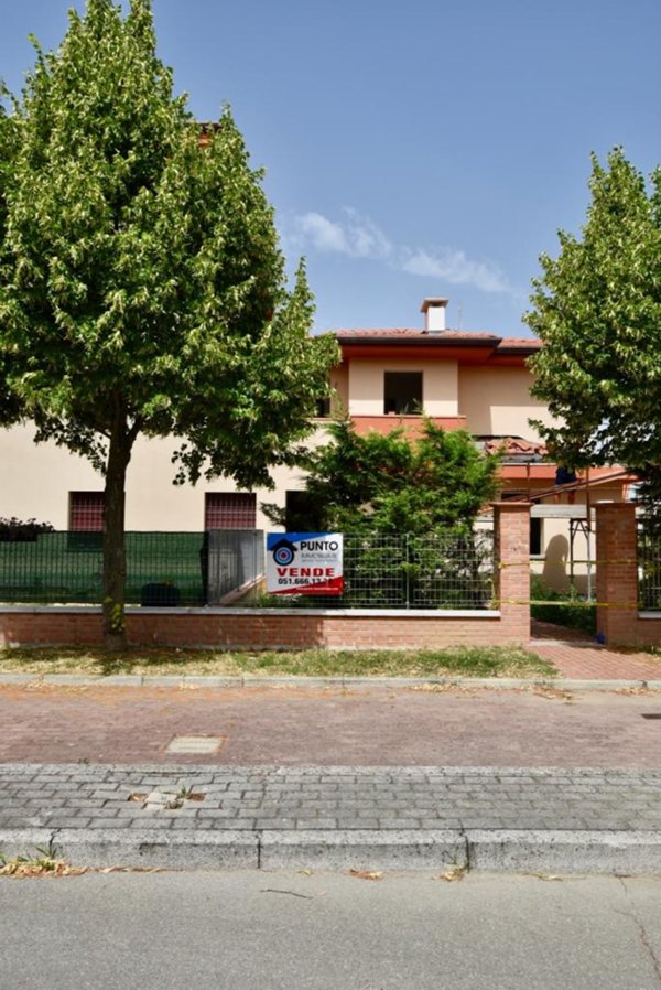 casa indipendente in vendita a San Pietro in Casale