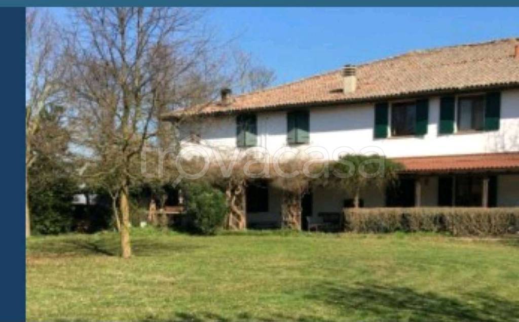 casa indipendente in vendita a San Pietro in Casale in zona Gavaseto