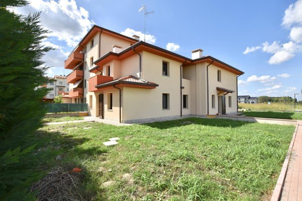 casa indipendente in vendita a San Pietro in Casale