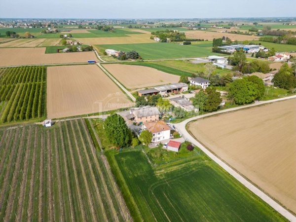 appartamento in vendita a San Pietro in Casale in zona Gavaseto