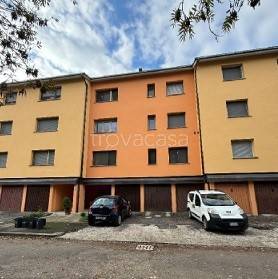 appartamento in vendita a San Pietro in Casale in zona Maccaretolo