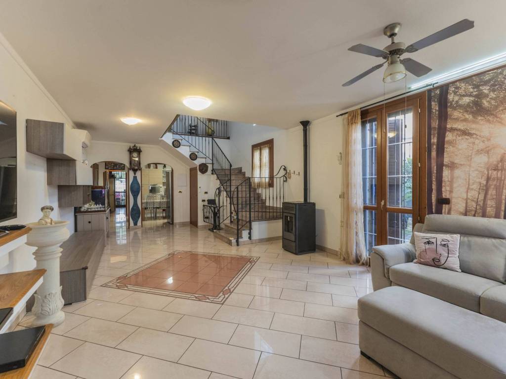 casa indipendente in vendita a San Pietro in Casale