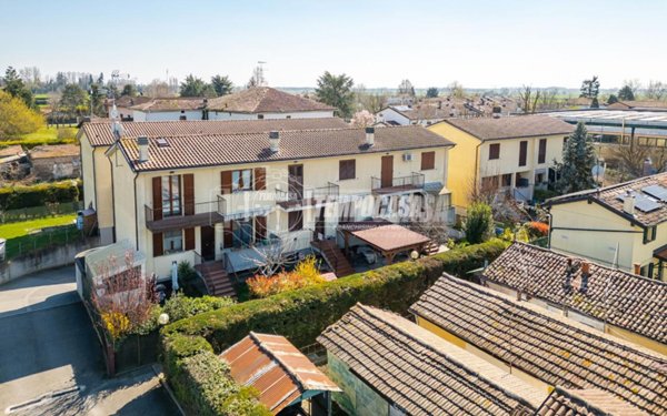 casa indipendente in vendita a San Pietro in Casale in zona Gavaseto