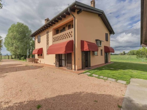 casa indipendente in vendita a San Pietro in Casale in zona Maccaretolo