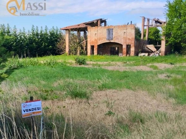 casa indipendente in vendita a San Pietro in Casale