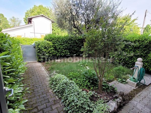 casa indipendente in vendita a San Pietro in Casale in zona Gavaseto