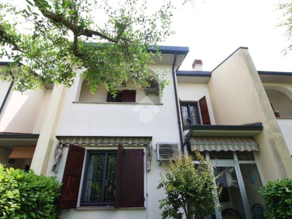 casa indipendente in vendita a San Pietro in Casale in zona Gavaseto