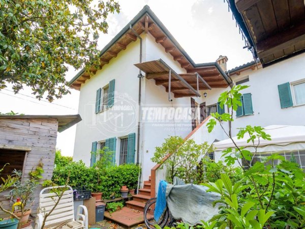 appartamento in vendita a San Pietro in Casale in zona Maccaretolo