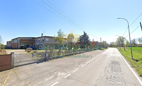 capannone in vendita a San Pietro in Casale in zona Sant'Alberto