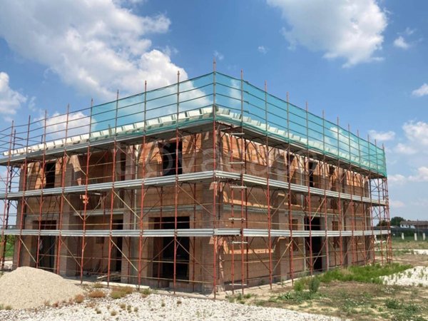 casa indipendente in vendita a San Pietro in Casale