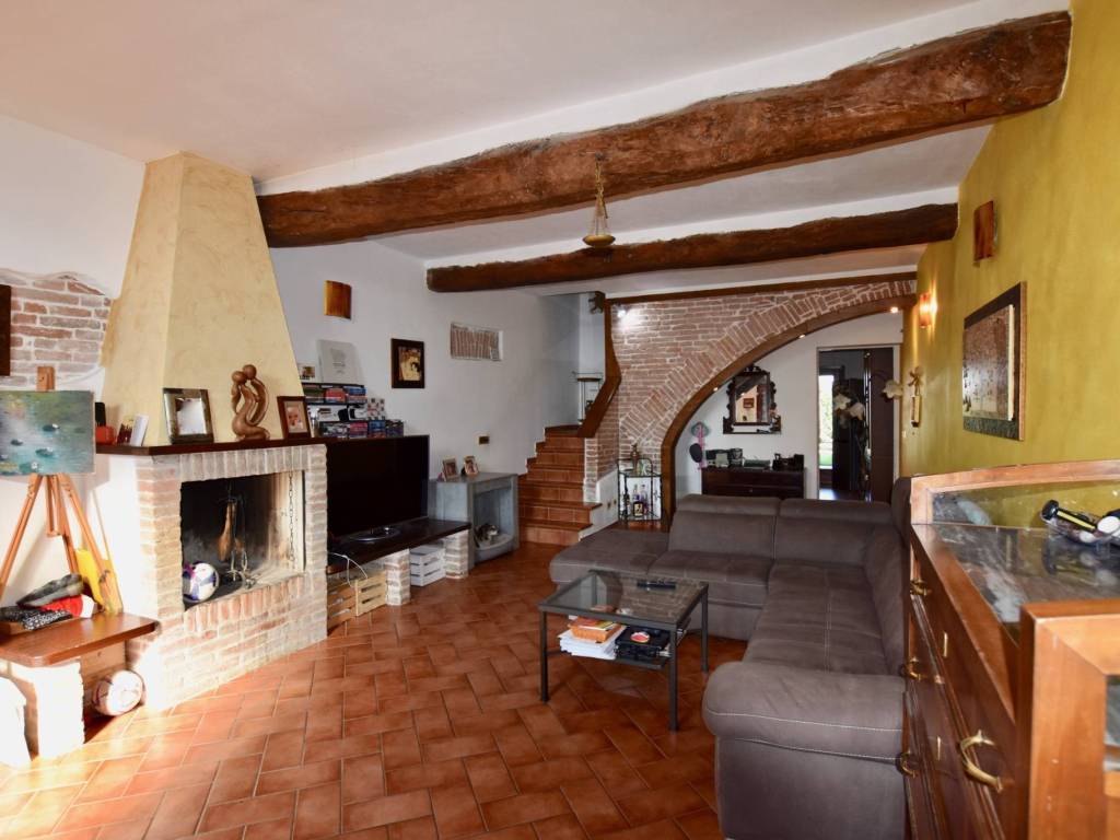 casa indipendente in vendita a San Pietro in Casale