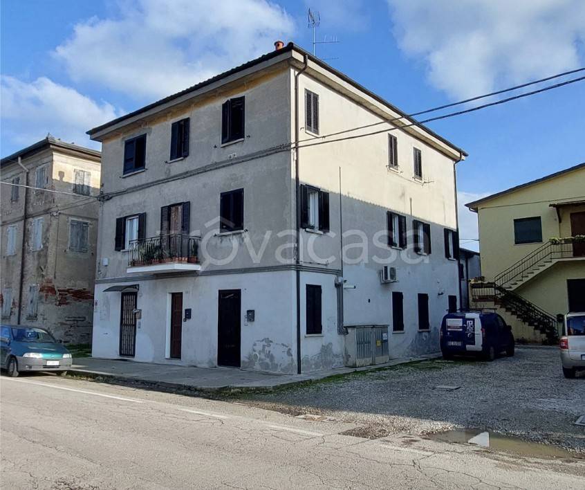 appartamento in vendita a San Pietro in Casale in zona Poggetto